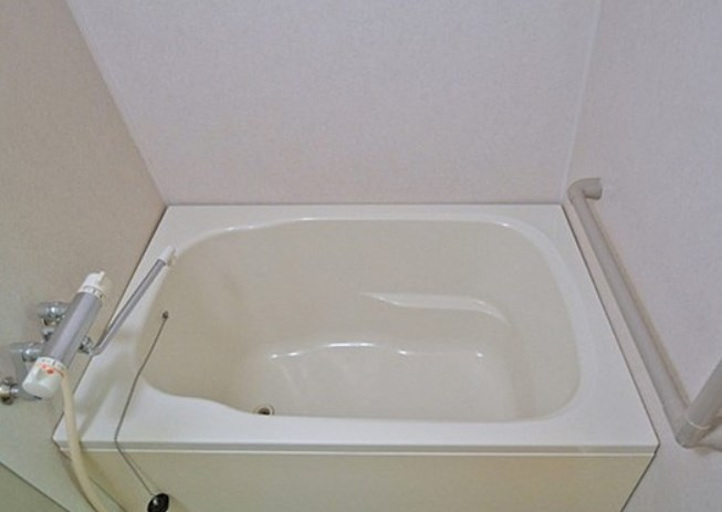 ルミエール和田の浴室