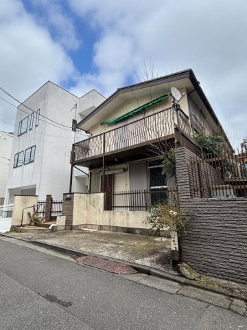 【外観】 | 武蔵小山駅4分なのに落ち着いた住環境・・・建物ボリュームが取れる邸宅用地 | 現在の建物は、近日中に解体いたします