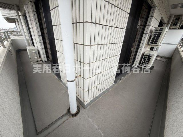 【バルコニー】