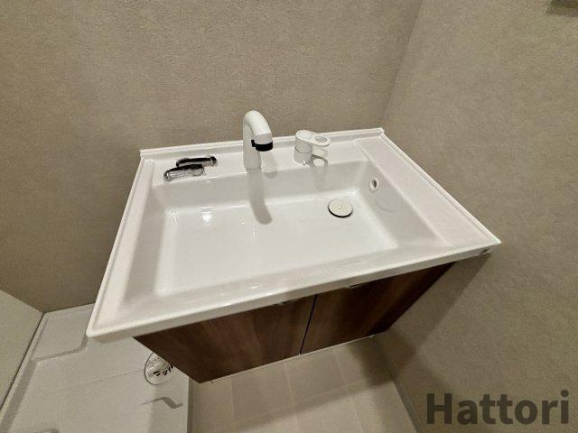 ブロード服部天神駅前レジデンスの洗面所