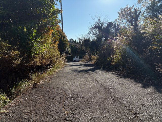 伊東市　富戸の前面道路含む現地写真