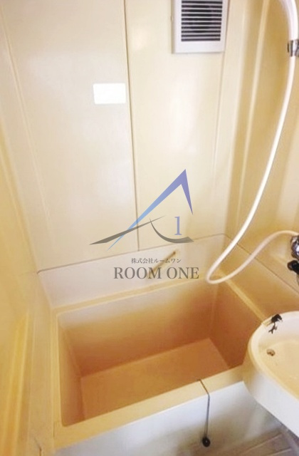 メゾン・ド・パピヨンの浴室|お風呂です。