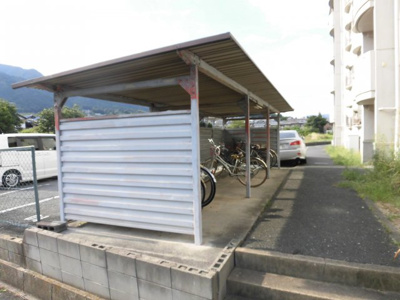 【その他共用部分】 | エイトハイツ坂本 | 駐輪場