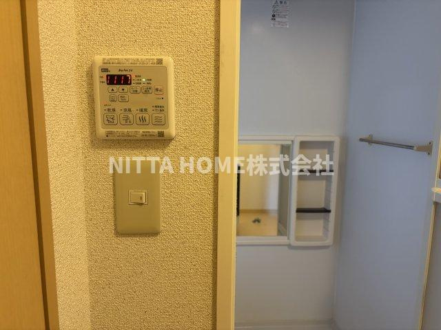 ラフォーレ柏原の設備|浴室乾燥や暖房などができます◇