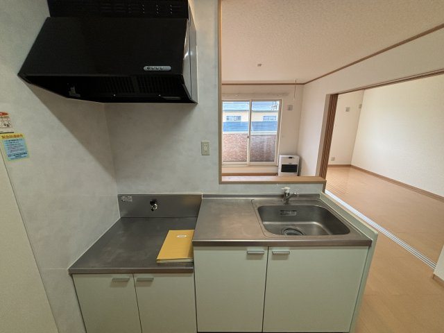 ヴェルジェ畑中のキッチン