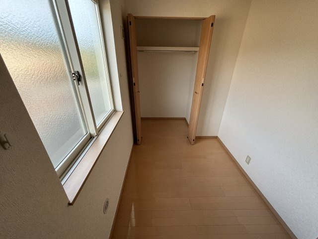 ヴェルジェ畑中の内装