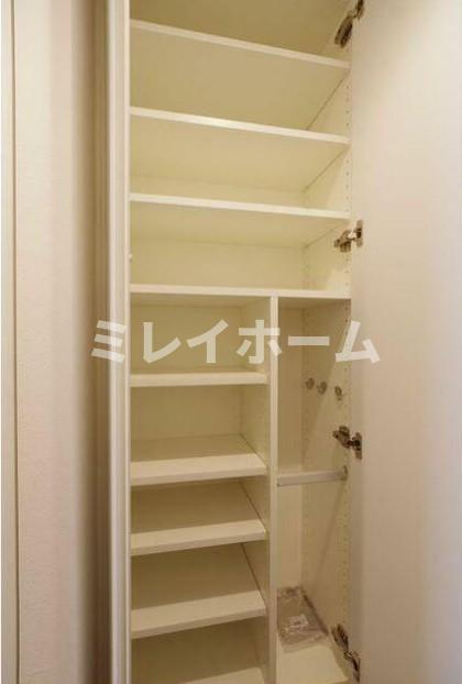 ジニア不動前の収納