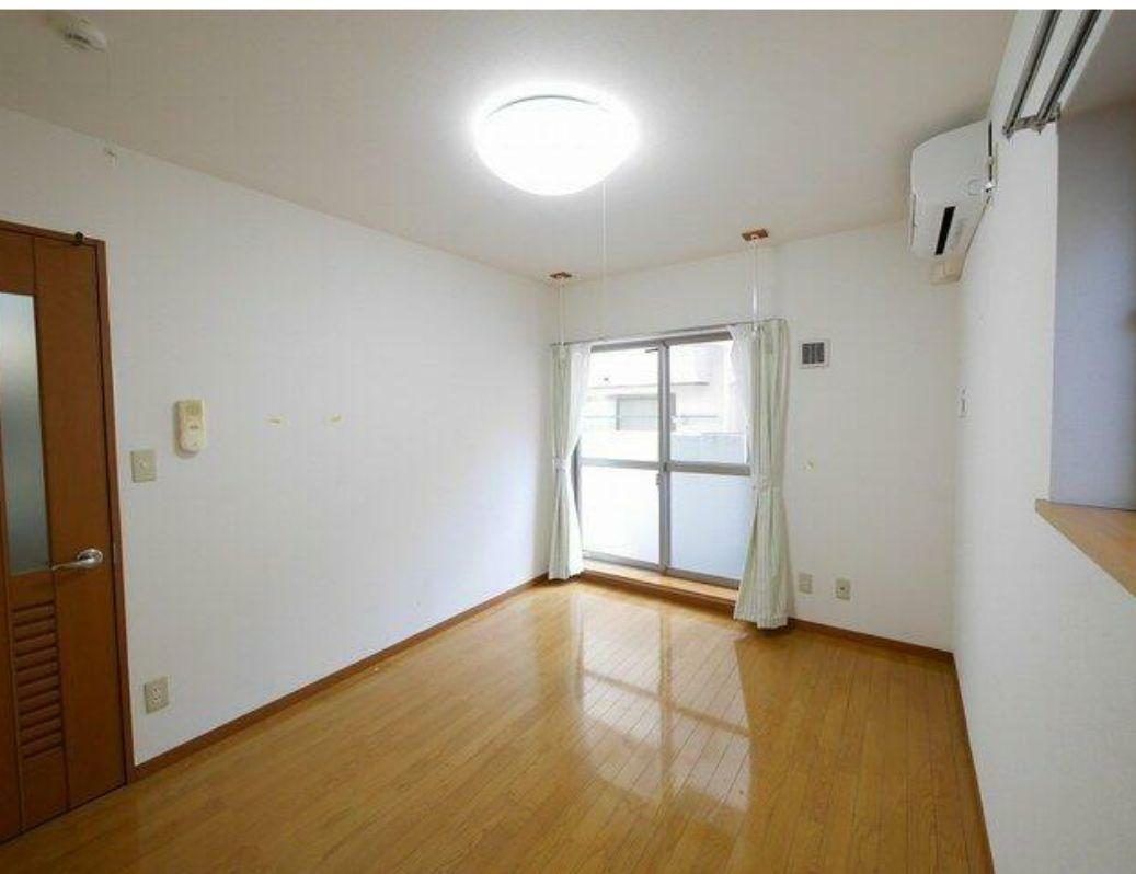 メゾン　ブランの寝室|フローリング☆