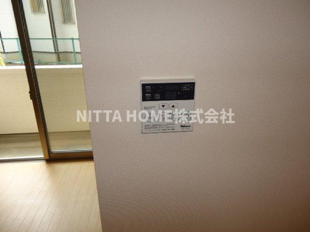 クローバーの設備|給湯パネルです◇