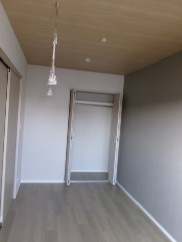 グランフォート明石城北の寝室