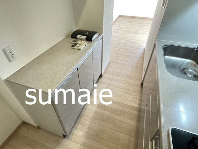 ルーブル王子本町の設備|キッチン後ろに料理できるスペースございます☆