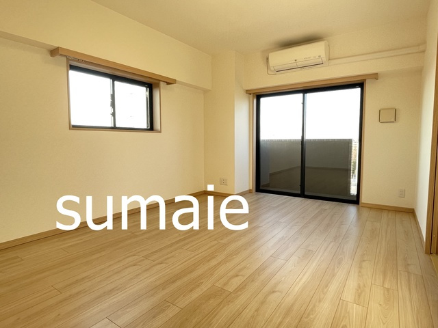 ルーブル王子本町の居間・リビング|開放感あるお部屋です☆