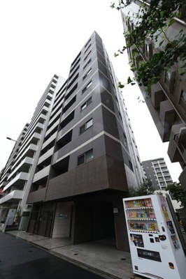 【外観】 | ルフレ赤羽サウス | 外観は落ち着いています