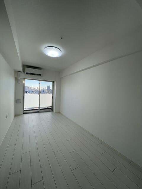 クレストコート中板橋の居間・リビング|家具配置しやすい間取り設計 