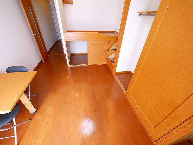 レオパレスＨｉｒｏの洋室|きれいな内装です