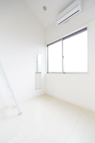 フィリップ下落合の居間・リビング|ホワイトを基調としたお部屋☆（同一仕様写真）