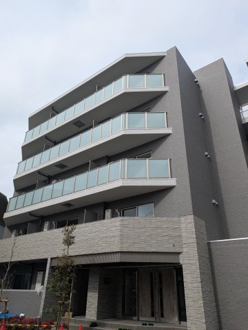 GENOVIA六町の外観
