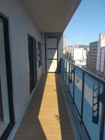 ラルステージ段原 THE MIDのバルコニー|開放的で明るい空間を演出してくれるバルコニーです