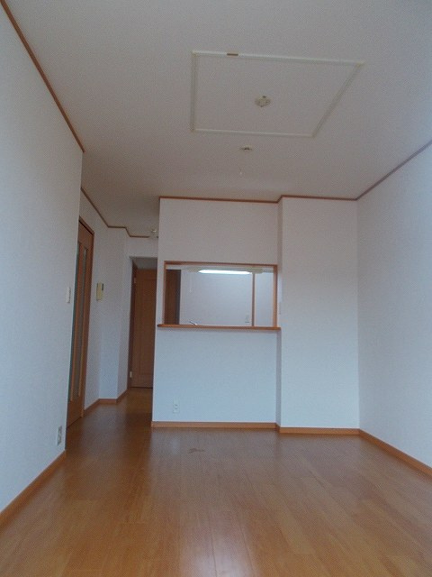 サニースクエア　Ａの居間・リビング|居室・リビング