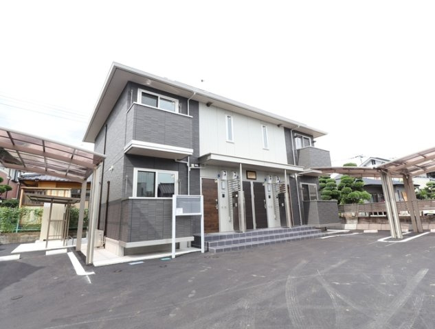 クアトロ・カーサ江津の外観