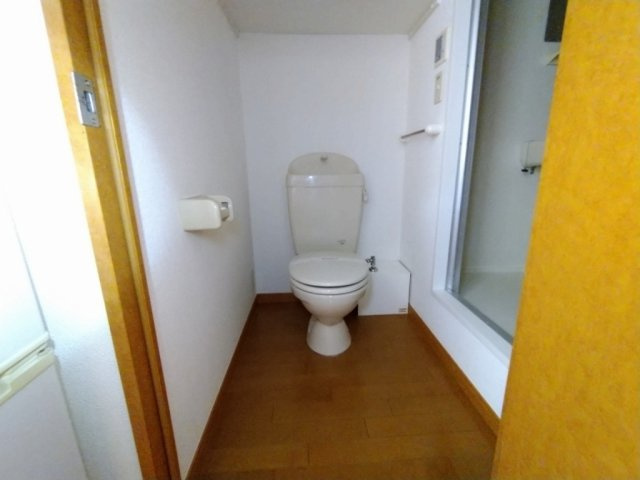 レオパレスサンヴィレッジ16のトイレ