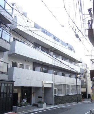 ステージファースト東新宿の外観