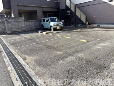 【駐車場】 | メゾン・ド・ブラン旭