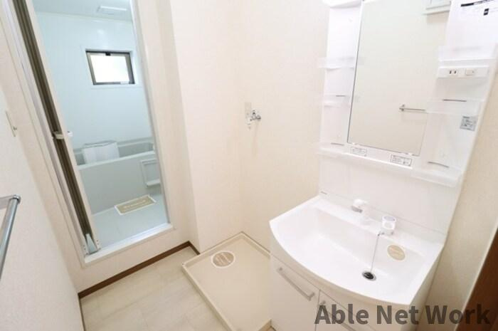 コンフォール・オリエAの洗面所|洗面化粧台