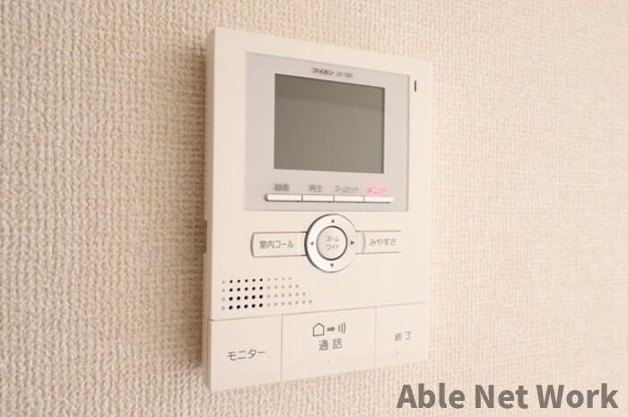 コンフォール・オリエAのセキュリティ|安心のカメラ付きインターホン