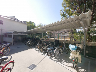 【その他共用部分】 | シャンピア西田辺 | 駐輪場です