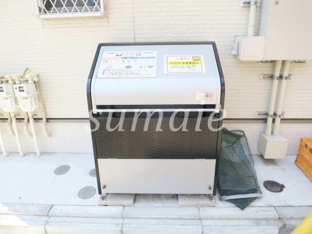 パレシュクルのその他共用部分|ゴミ置き場ございます♪