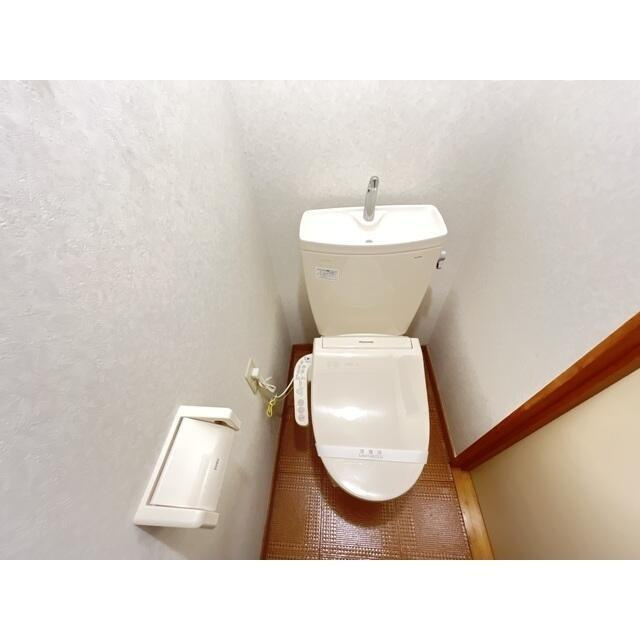 リエス館林のトイレ|清潔感のあるトイレです