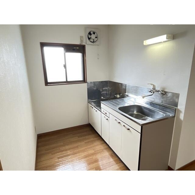 リエス館林のキッチン|きれいなキッチンです