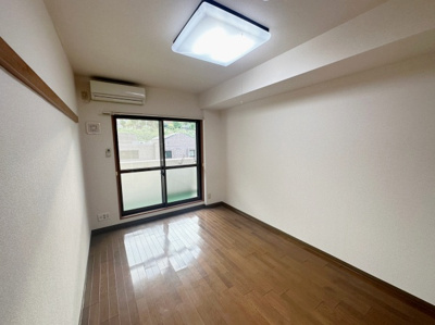 【居間・リビング】 | スターダスト晴貞 | エアコン付の居室