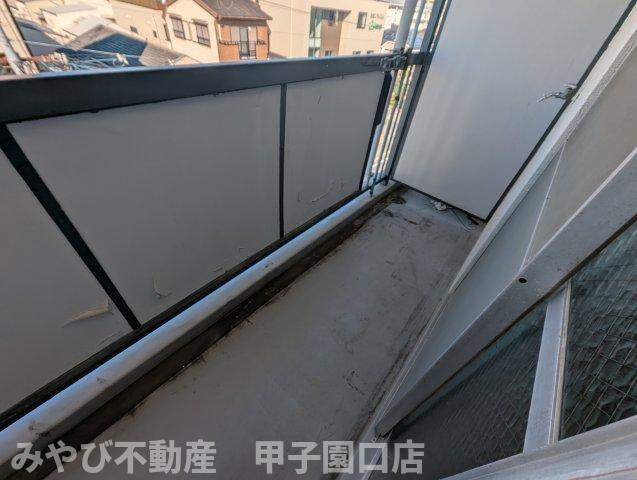 浜甲シーサイドマンションのバルコニー