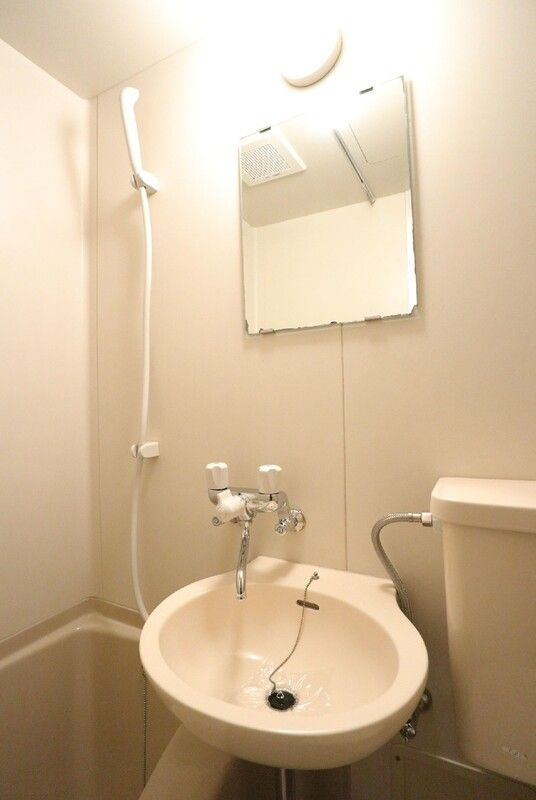 ＢＯＸＹ南長崎の洗面所