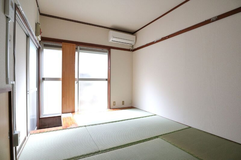 ＢＯＸＹ南長崎の居間・リビング