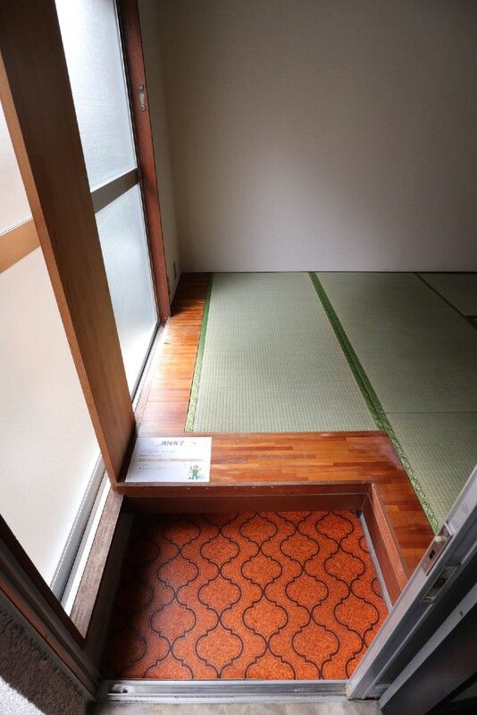 ＢＯＸＹ南長崎の玄関