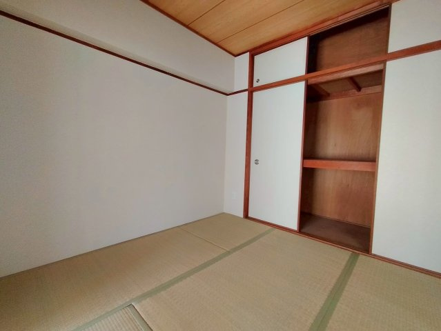 ハイマートすみれの和室|和室（約4.5帖）