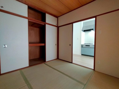 【和室】 | ハイマートすみれ | 和室（約4.5帖）