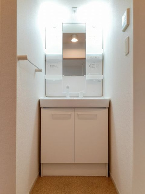 【洗面所】 | フィオーレピアッツァ