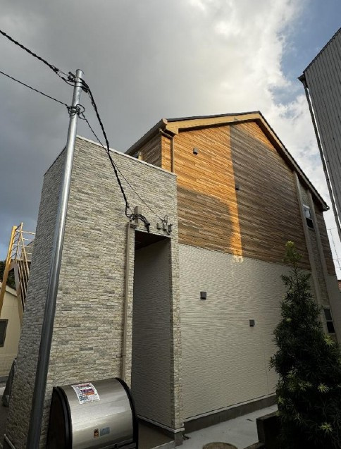 川崎市多摩区南生田７丁目のアパート