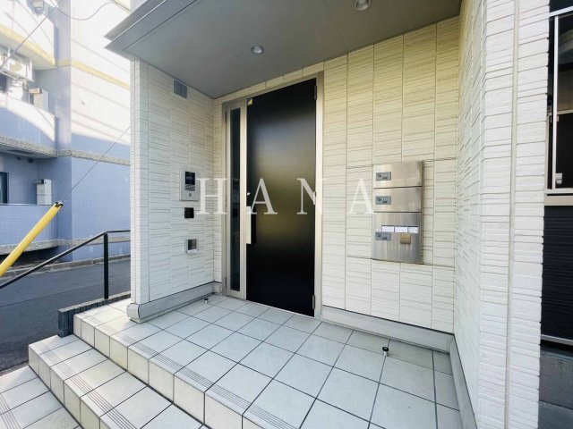 グラディート妙典のエントランス