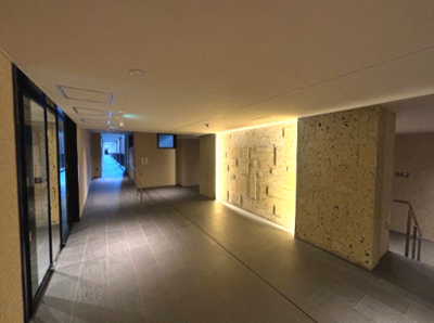 【エントランス】 | ヴェレーナシティ夙川パークナード1 | 住人の暮らしを守る２４時間セキュリティ