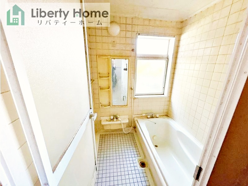 稲敷郡阿見町南平台3丁目　中古戸建の浴室