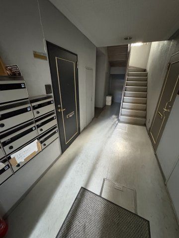 H.Mフラットのロビー