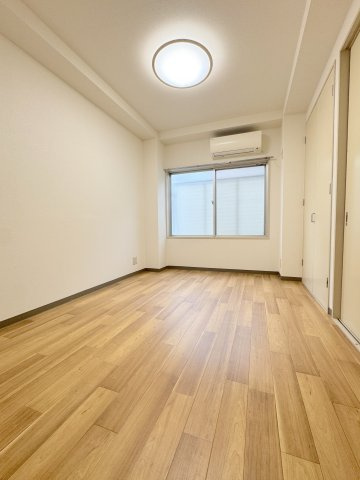 H.Mフラットの居間・リビング