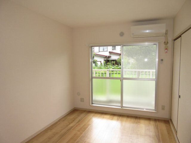 エクセルハイムの洋室