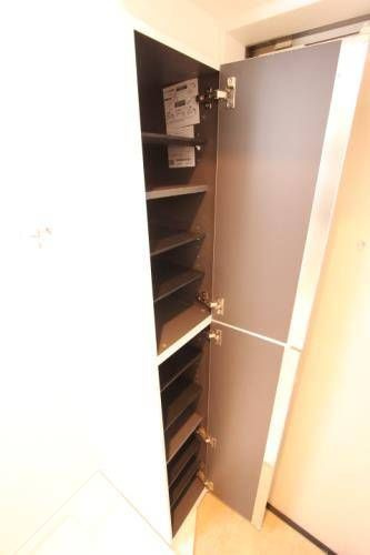 ベネボレンス千早の玄関