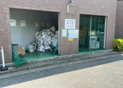 【外観】 | エステ・スクエア南林間 | ＲＣ造、Reinforced Concreteは直訳すると補強されたコンクリートです。主に柱や梁・床・壁が鉄筋とコンクリートで構成おり、鉄筋を組んだ型枠にコンクリートを流し込んで固めたものを指します。